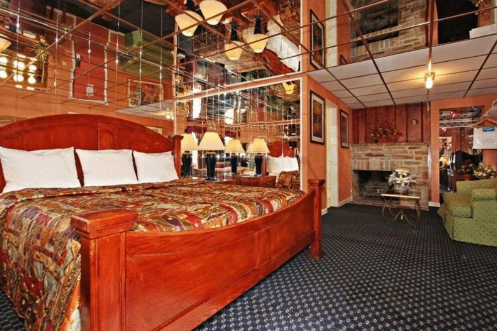 The Regal Inn & Suites Image 15